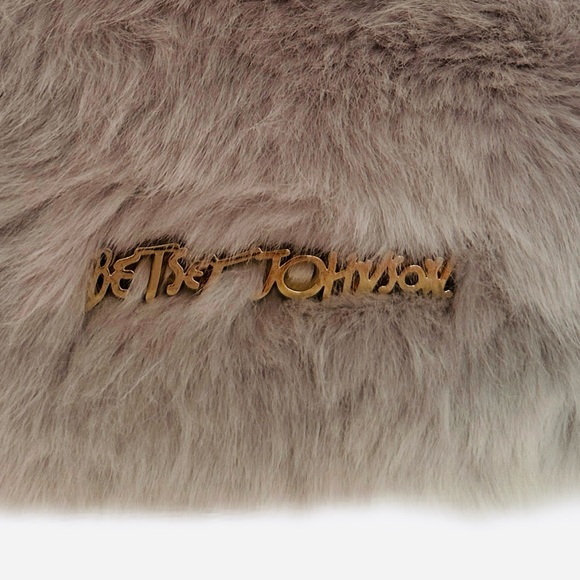 BETSEY JOHNSON ~ Chic Faux Fur Chain Bag Gray/Gold Owl Design Magnetic Closure - Picture 5 of 11